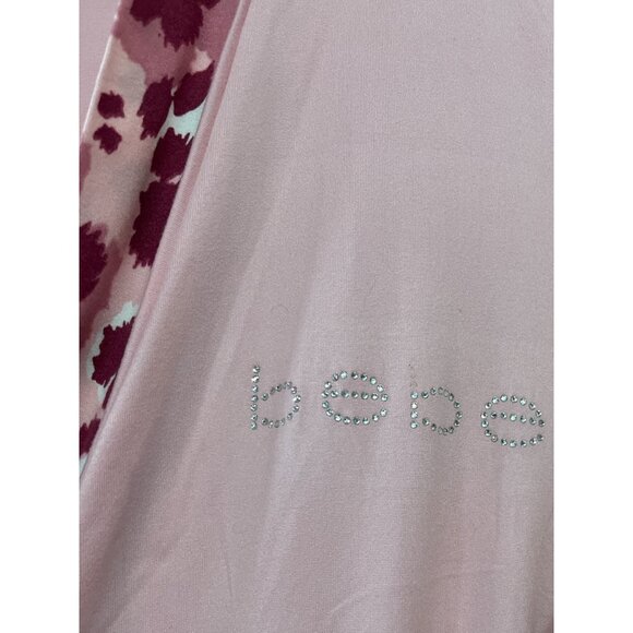 Bebe Pink Sleepwear Robe with Floral Trim and Rhinestone Logo – Size L - Picture 3 of 5